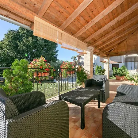 Ferienhaus Porec 307s Дом отдыха Бадерна